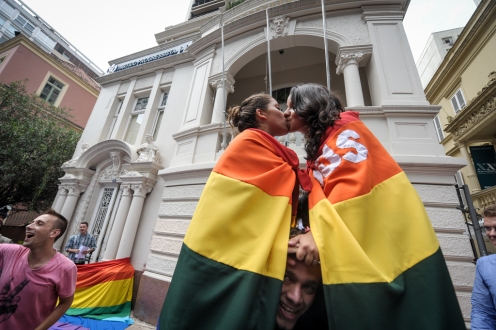 2014.03.13 Beijo gay contra PP
